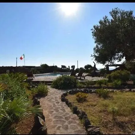 Dammuso Jezabel * Pantelleria