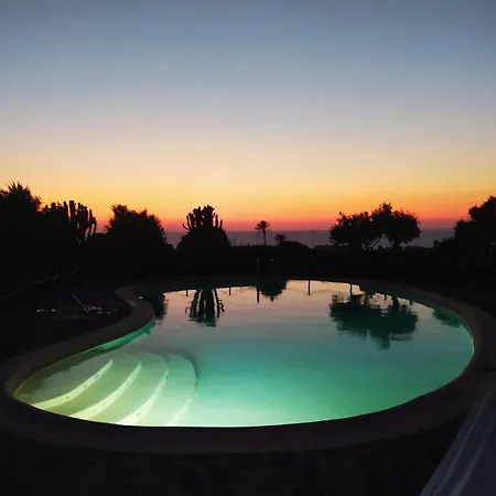 Holiday home Dammuso Jezabel *